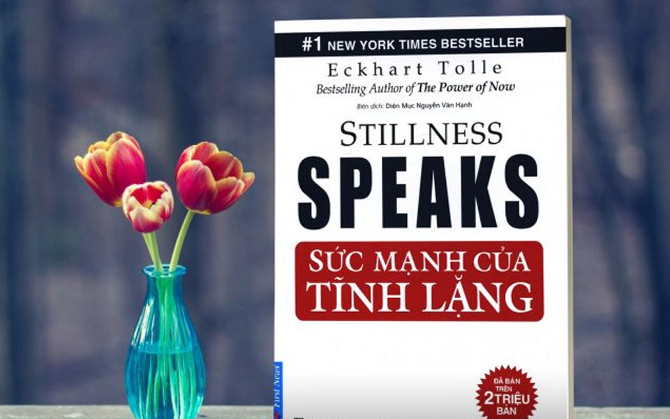 sach suc manh noi tai 3 Khám phá sức mạnh nội tại của bản thân thông qua 4 cuốn sách của Eckhart Tolle