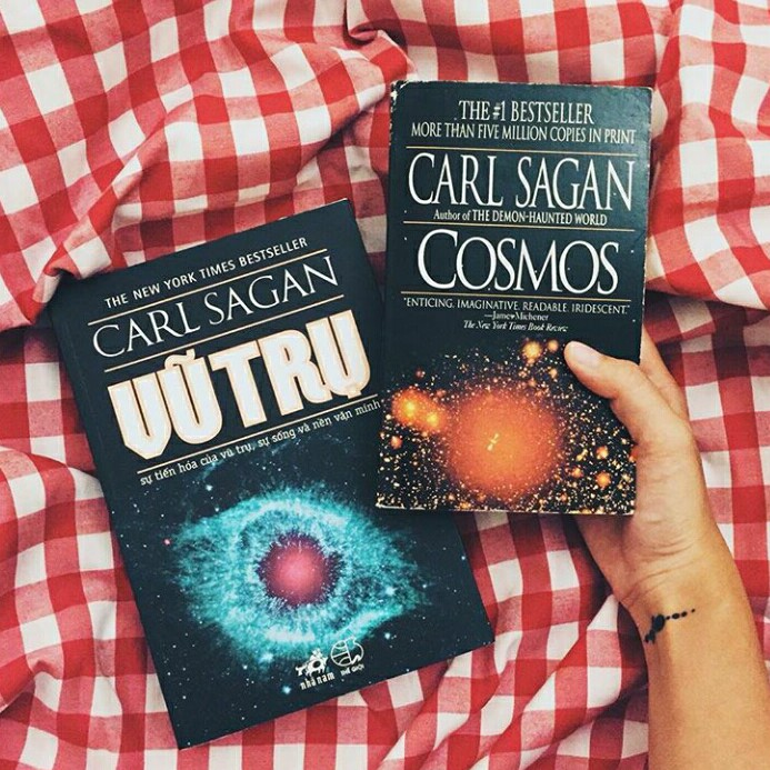 sach vu tru 3 Top sách về chòm sao và vũ trụ nên đọc